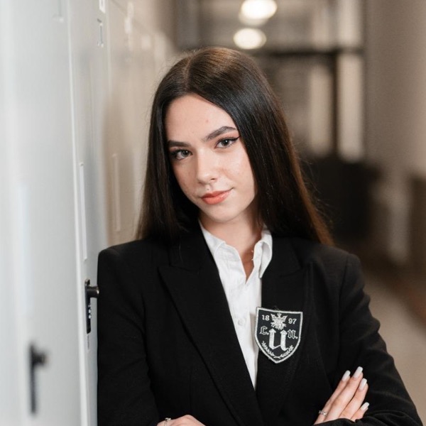 Lorena, Medicină Dentară, UMFST „George Emil Palade” Târgu Mureș